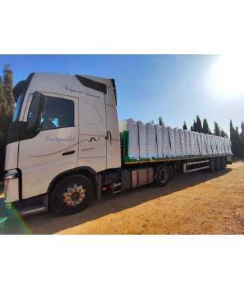 2 Camión completo de 24...